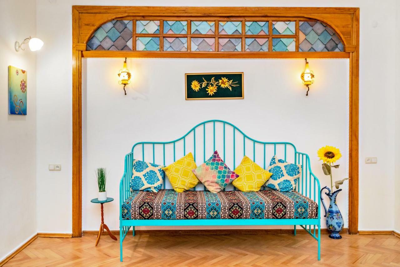 ★ Blue Door Rhapsody ★ - Special Stay In Old Town! تبليسي المظهر الخارجي الصورة